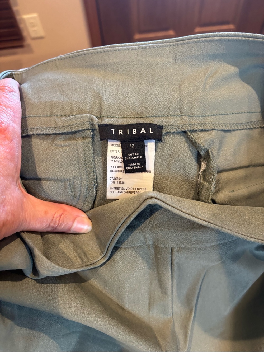 Tribal Women's Cropped Pants in Olive Green
